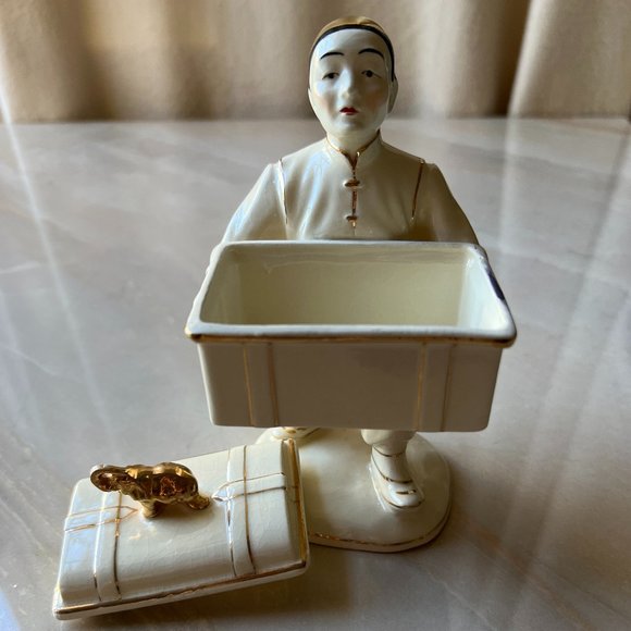 HINODE style  vintage 40's 50's ceramic porcelain oriental man carrying trunk - Picture 6 of 10